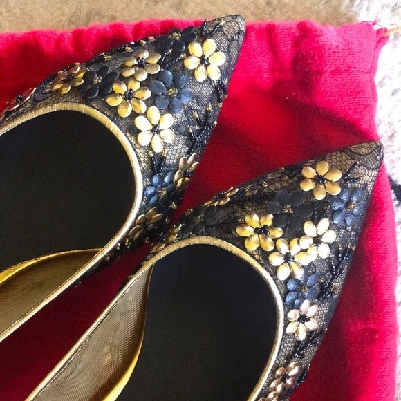 Rene Caovilla Black Gold Calf Flowers Kitten Heels
